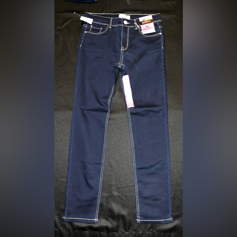 2 - JORDACHE Kid’s Jeans (14)